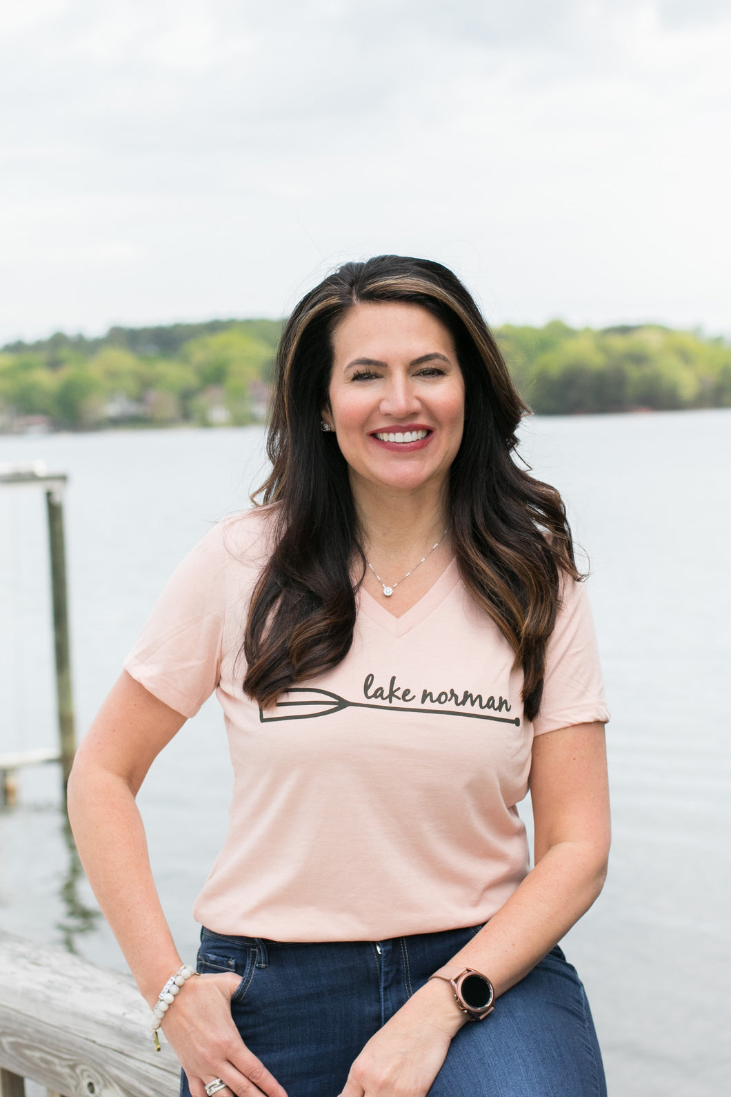 Lake Norman Paddle T-Shirt - Women's Relaxed V-neck